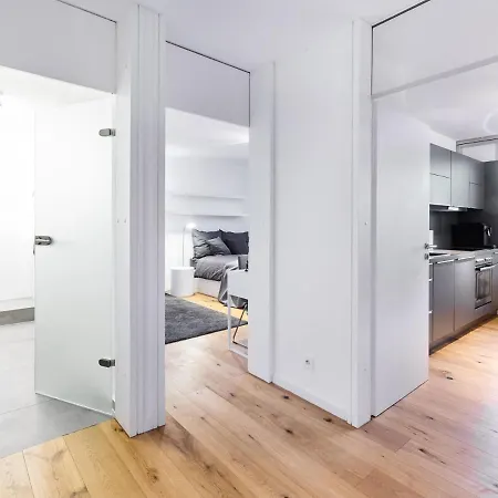 Criston - Comfy Living 7 توبنجن